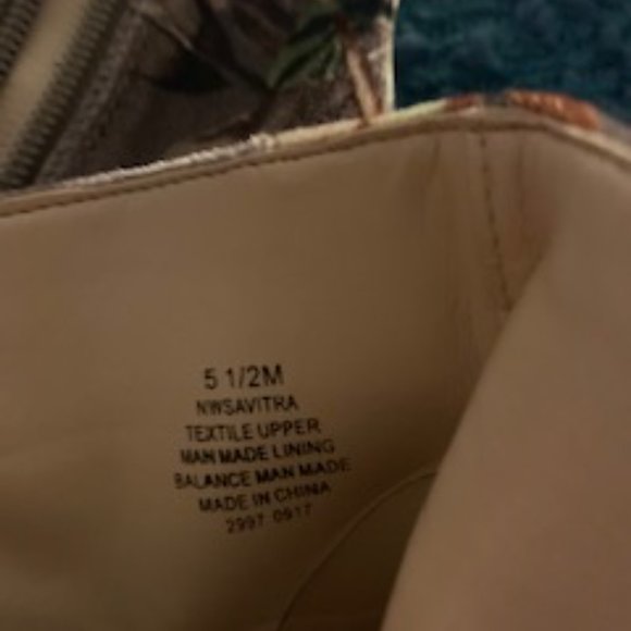 Booties - Picture 3 of 4